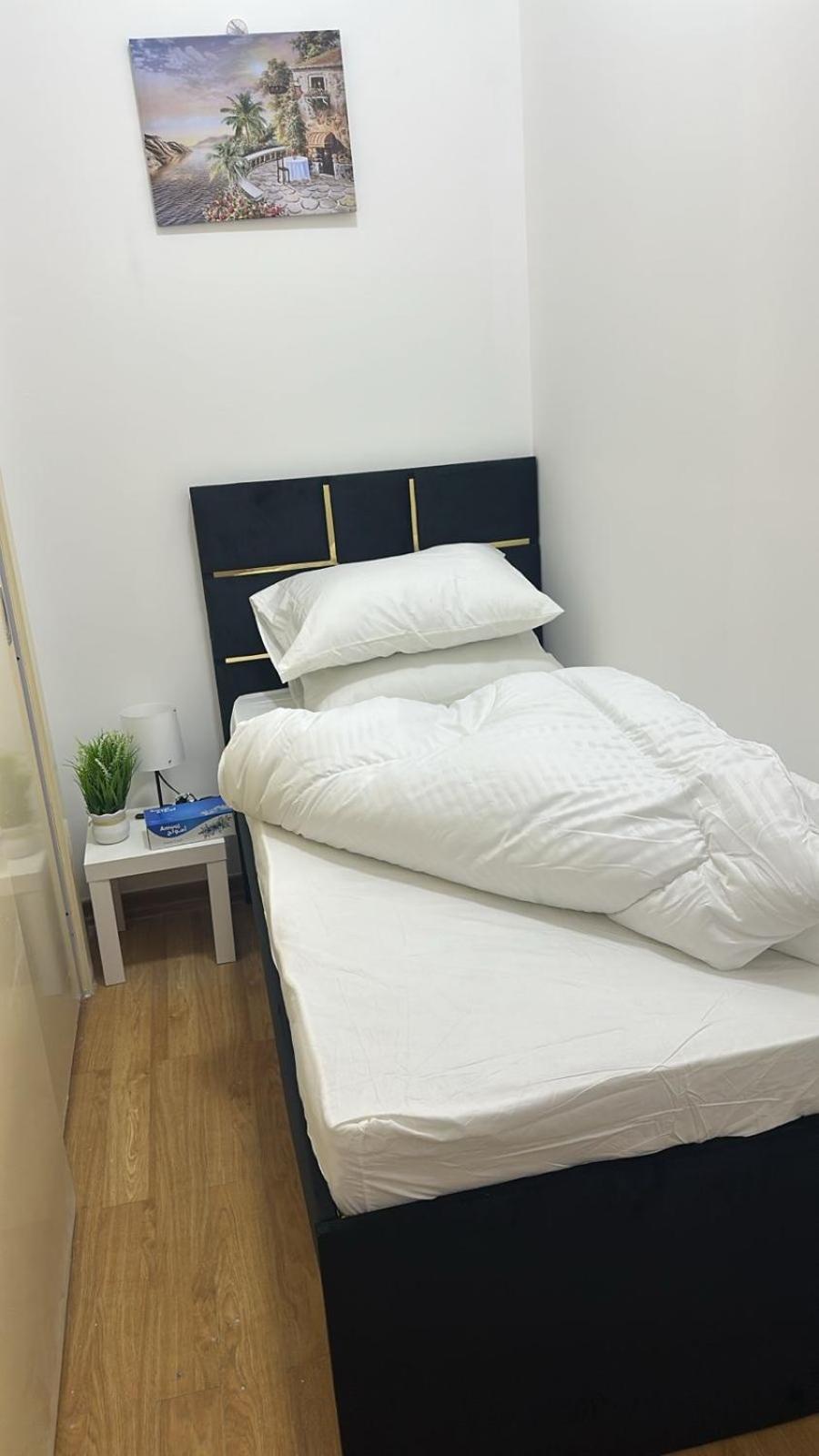 Four Stars Hostel Dubai Exterior photo